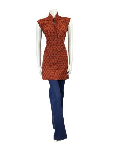 VTG 60S 70S RETRO TILED GEOMTRIC BOHO ORANGE RED LEAFY TIE NECK TUNIC TOP 16