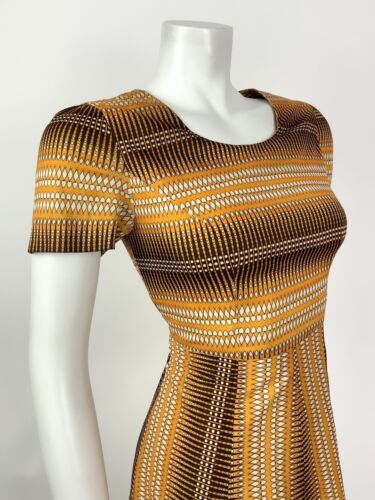 VINTAGE 60s 70s ORANGE BROWN WHITE GEOMETRIC STRIPED MOD FIT AND FLARE DRESS 10