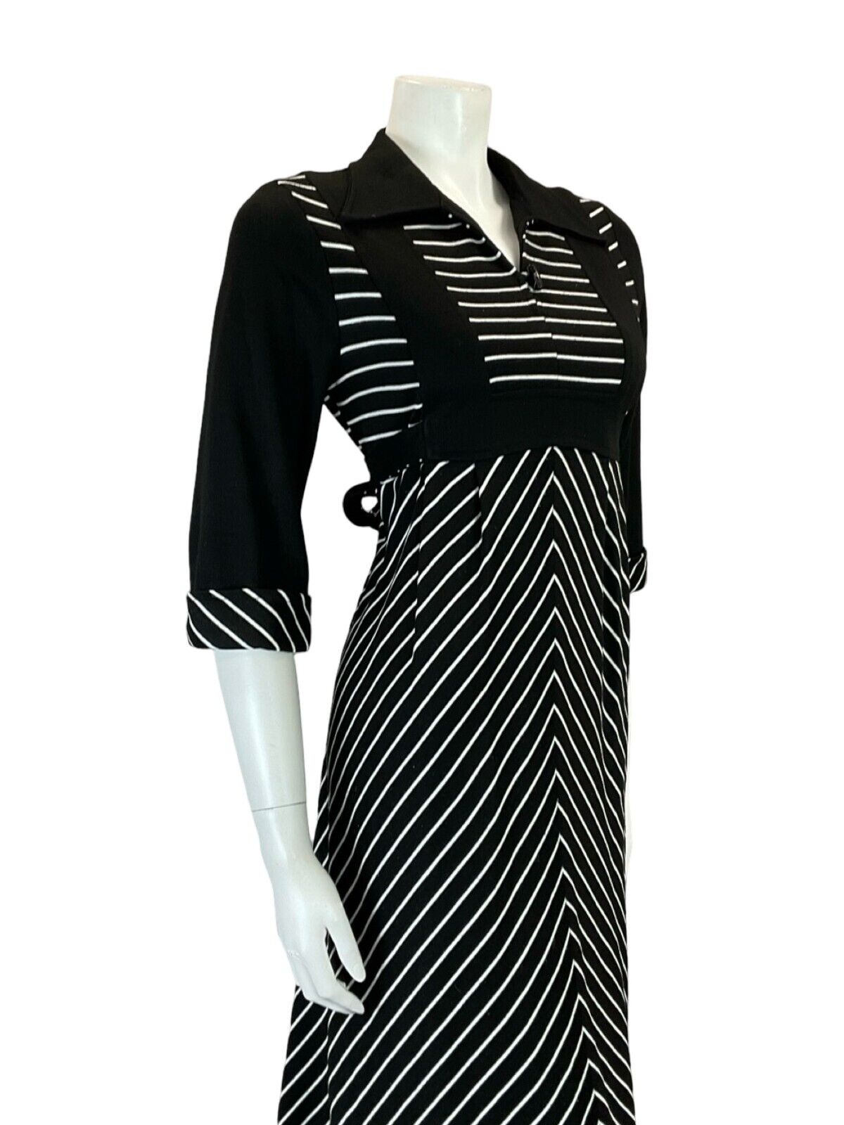 VTG 60S 70S BLACK WHITE STRIPE EMPIRE TIE WAIST OPEN WING COLLAR MIDI DRESS 10