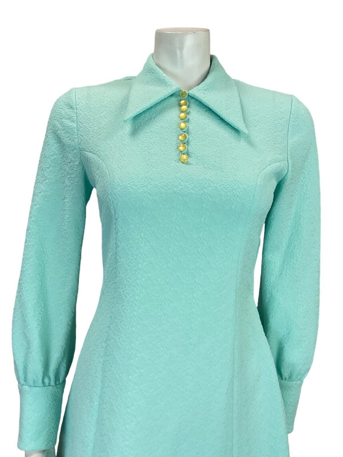 VTG 60S BLUE FIGURE HUGGING BISHOP SLEEVE DAGGER COLLAR MOD MINI SHIRT DRESS 8