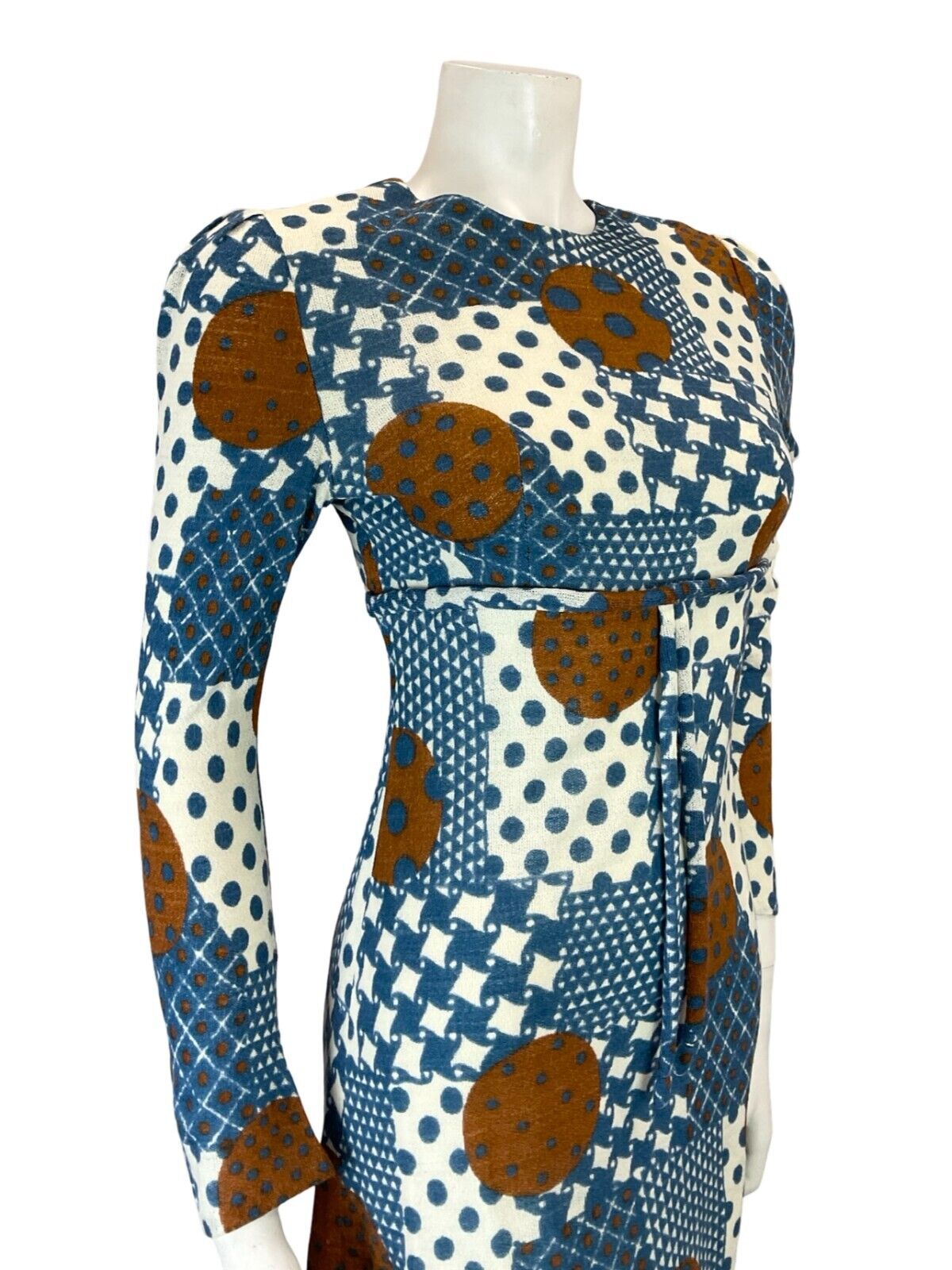 VTG 60S EMPIRE MOD GOGO BLUE BROWN WHITE GEOMETRIC SPOTTY DOT TIE MINI DRESS 4