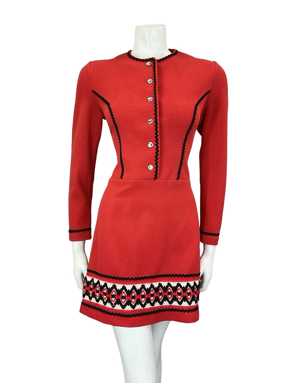 VTG 60S RED BLACK WHITE MOD GOGO RICRAC WOOL TRIM HEART BUTTON MINI DRESS 10
