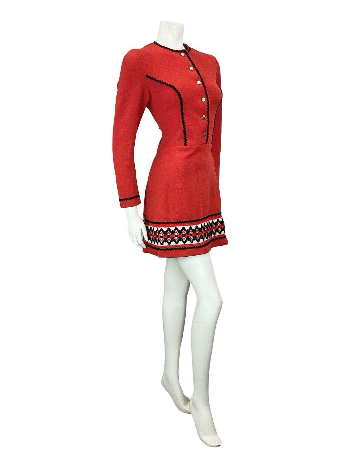 VTG 60S RED BLACK WHITE MOD GOGO RICRAC WOOL TRIM HEART BUTTON MINI DRESS 10