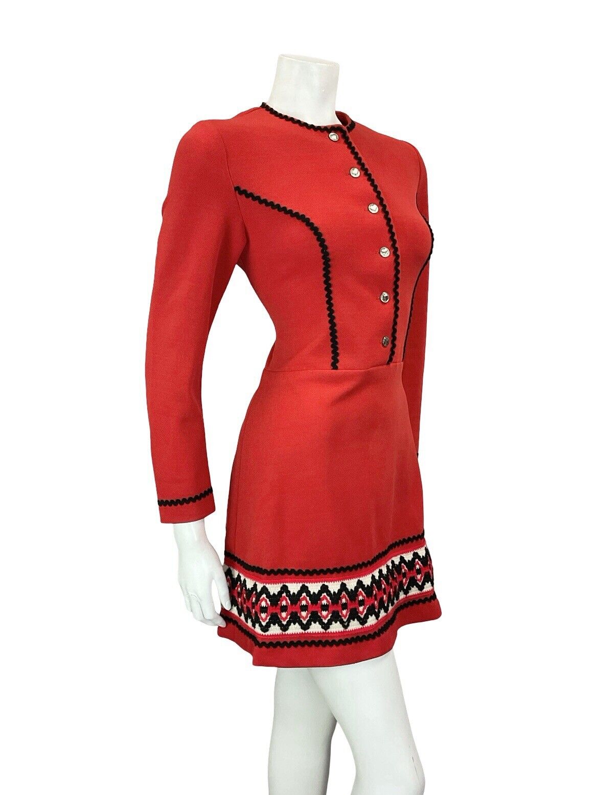 VTG 60S RED BLACK WHITE MOD GOGO RICRAC WOOL TRIM HEART BUTTON MINI DRESS 10