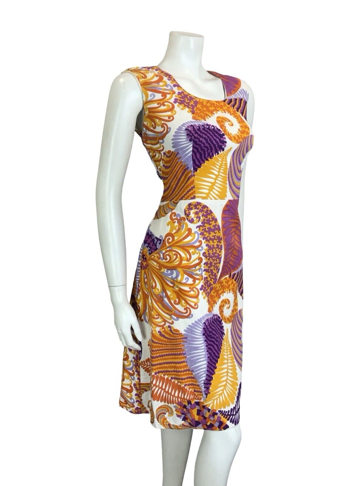VTG 60S 70S WHITE ORANGE PURPLE FLORAL PSYCHEDELIC LEAF SLEEVELESS MINI DRESS 10