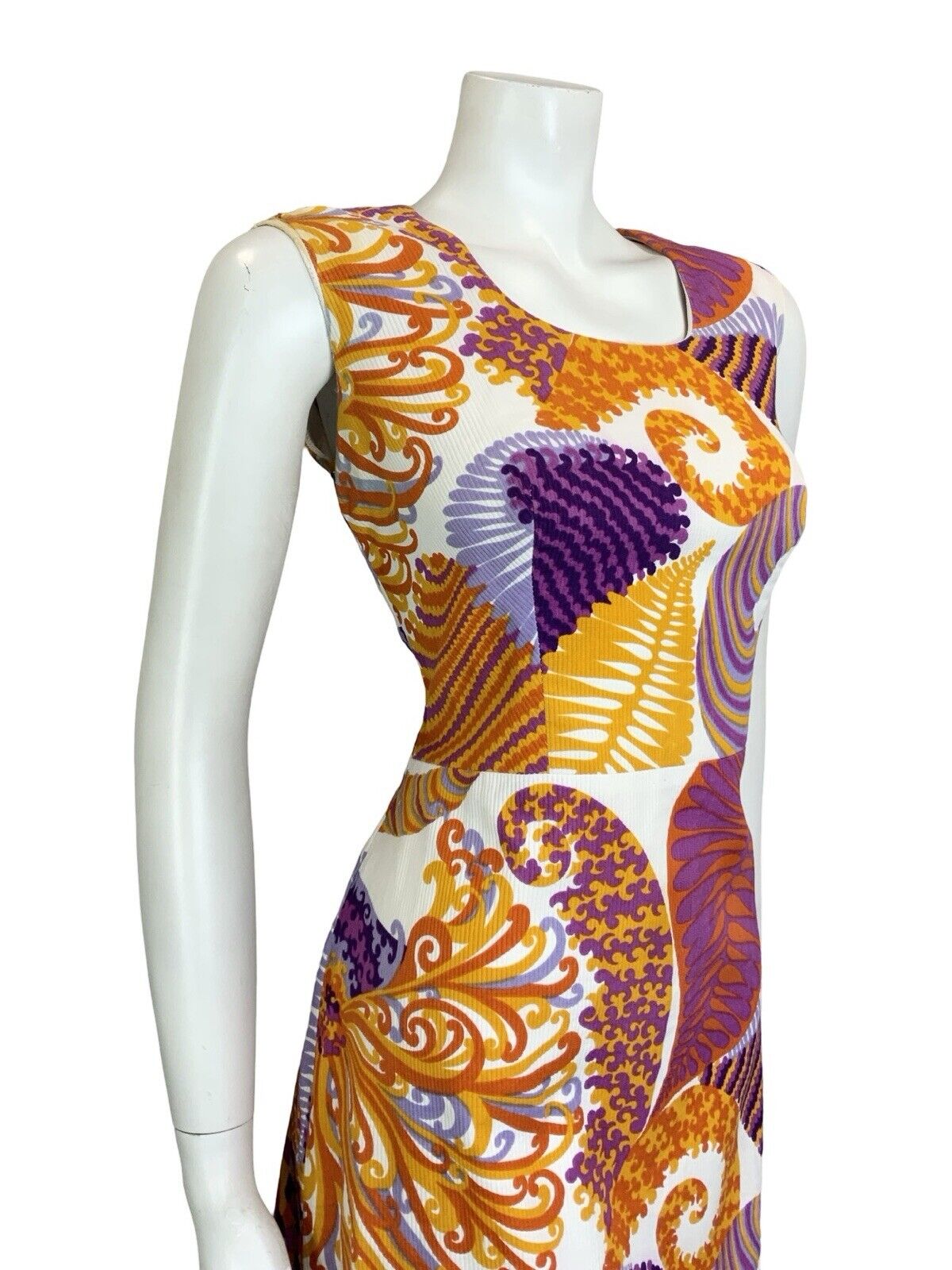 VTG 60S 70S WHITE ORANGE PURPLE FLORAL PSYCHEDELIC LEAF SLEEVELESS MINI DRESS 10