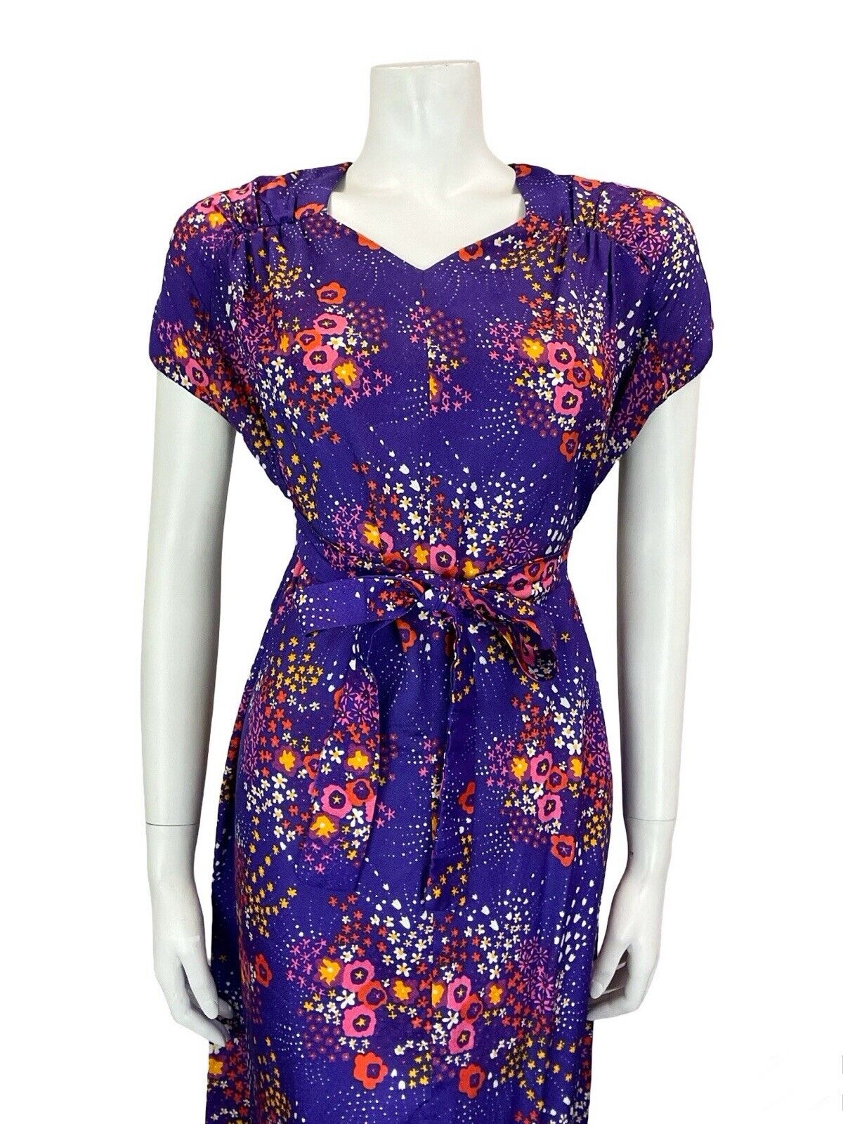 VTG 60S 70S PURPLE PINK RED YELLOW WHITE FLORAL SWEETHEART TIE MIDI DRESS S 8 10
