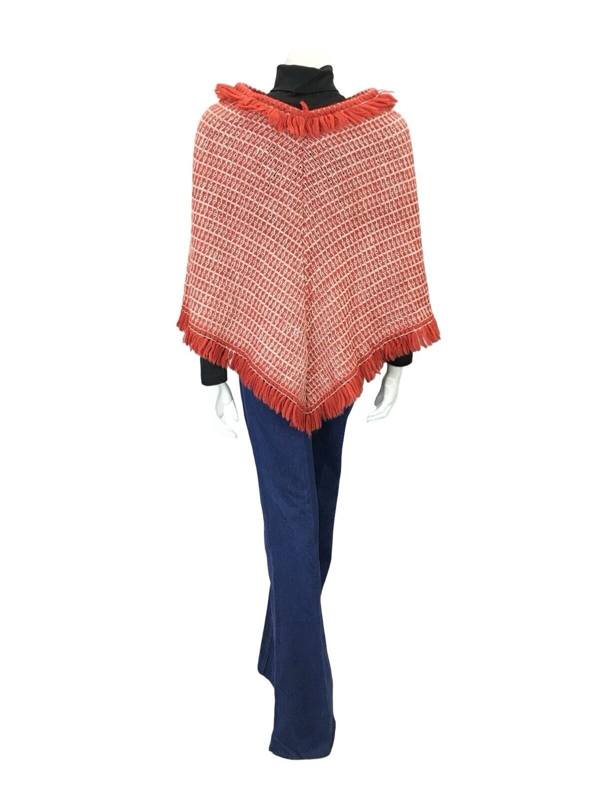 VTG 60S 70S RED WHITE ROPE TIE KNITTED FRINGED BOHO HIPPY WOOL PONCHO 4 6 8