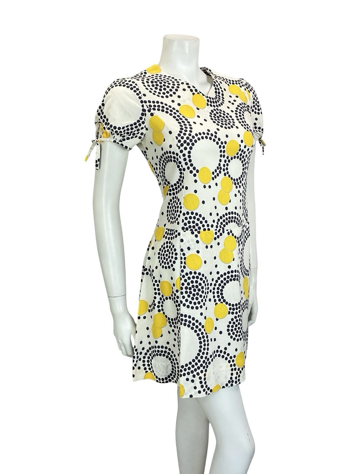 VTG 60S 70S WHITE BLUE YELLOW GEOMETRIC DOT PUFF SLEEVE PLEATED MINI DRESS 12