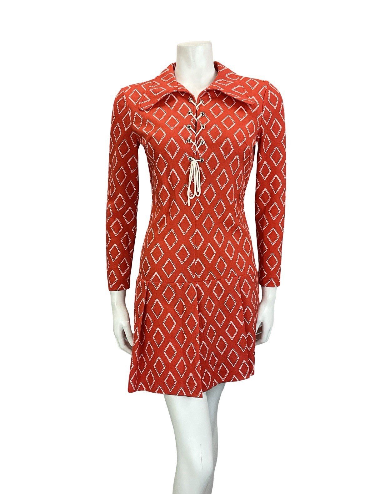 VTG 60S 70S RED WHITE DIAMOND LACE UP DOG EAR DROPPED WAIST SHIRT DRESS 8 10