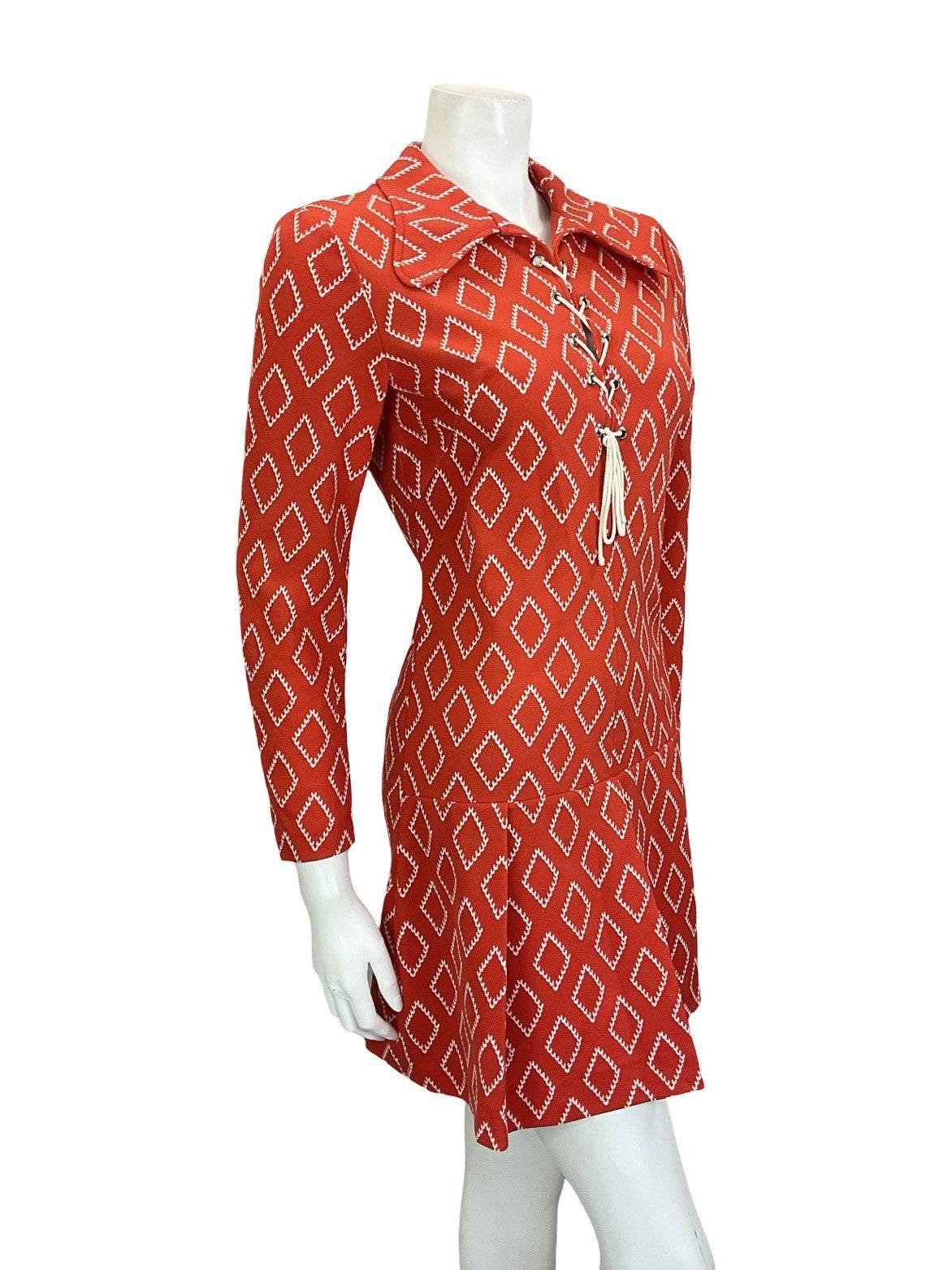 VTG 60S 70S RED WHITE DIAMOND LACE UP DOG EAR DROPPED WAIST SHIRT DRESS 8 10