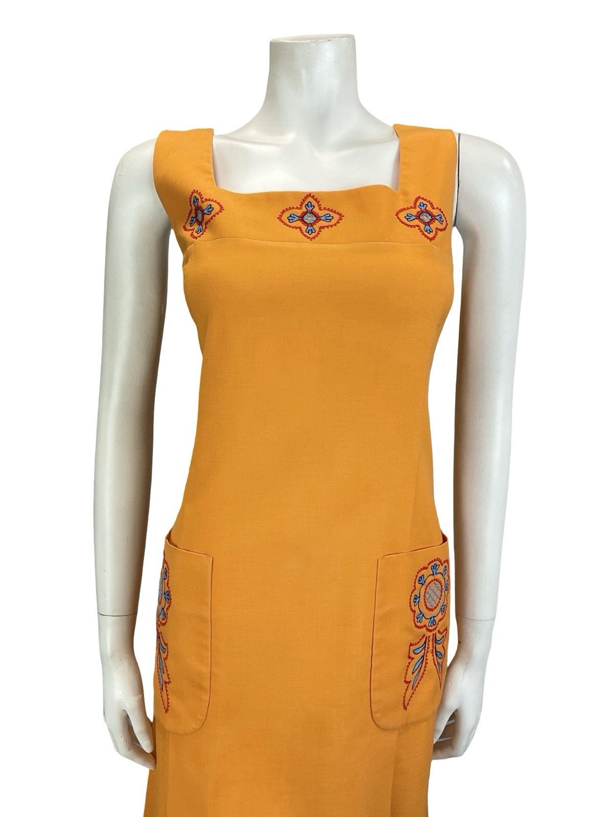 VTG 60S 70S ORANGE BLUE RED FOLK EMBROIDERED SMOCK PINAFORE DRESS W/ POCKETS 14