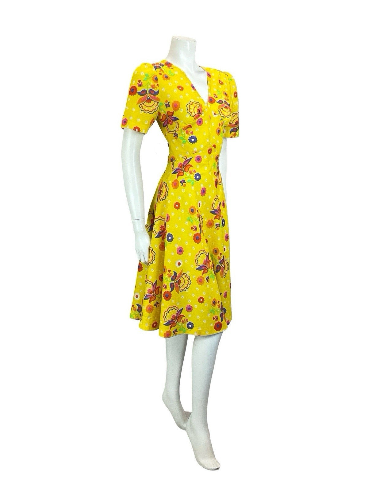VTG 60S 70S YELLOW RED ORANGE BLUE GREEN PSYCHEDELIC FLORAL SWING DRESS 10