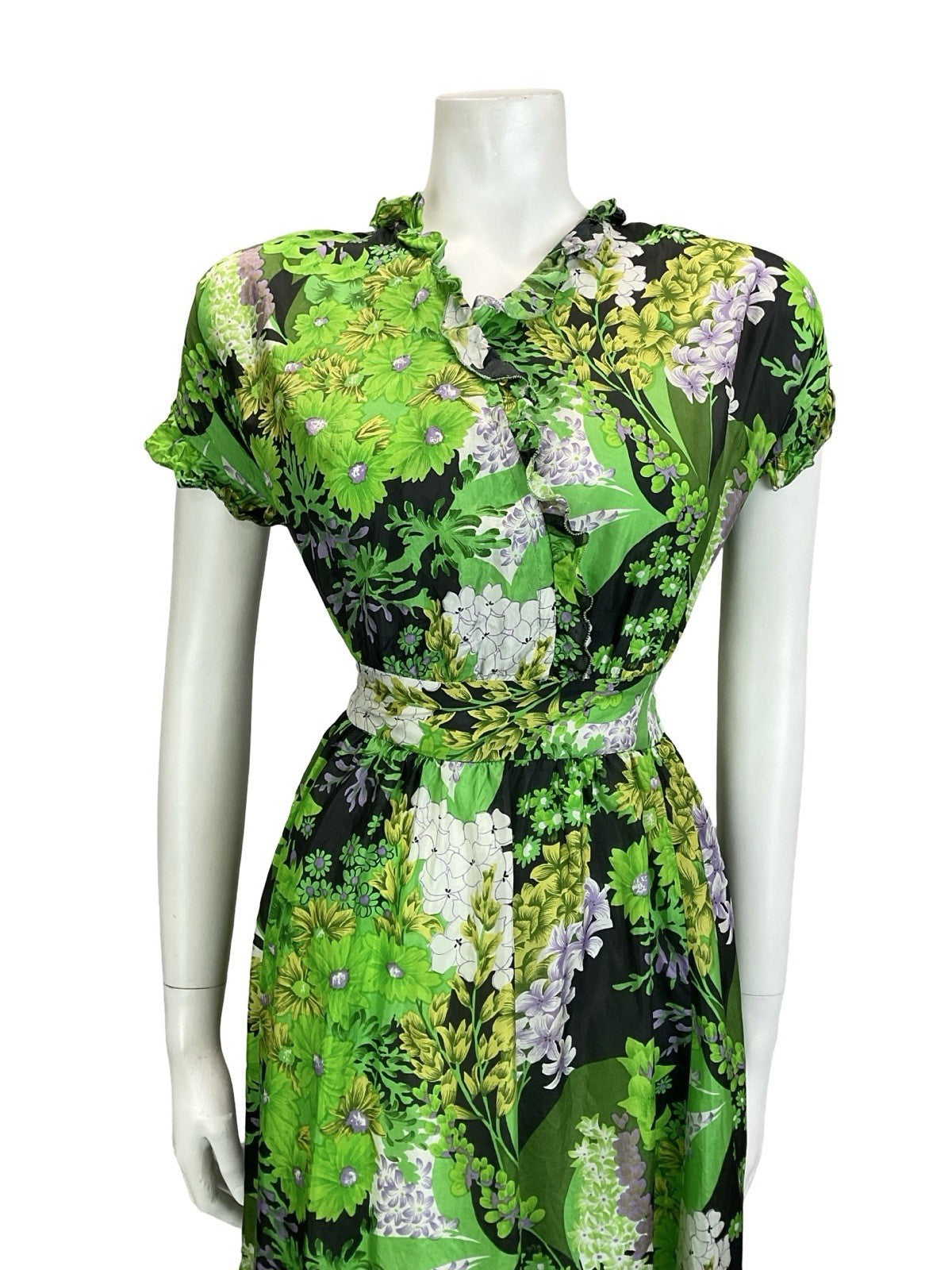 VTG 60S 70S GREEN BLACK WHITE PURPLE FLORAL RUFFLE V NECK FLOATY DRESS 16