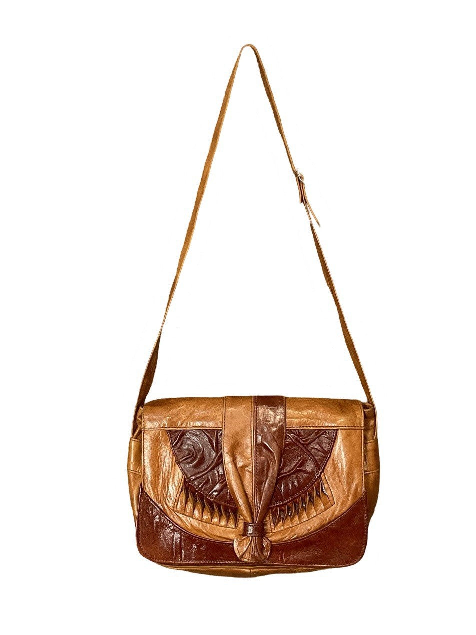 VTG 60S 70S TAN BURGUNDY BROWN LEATHER PLEATED RUCHED BOHO HIPPY SHOULDER BAG