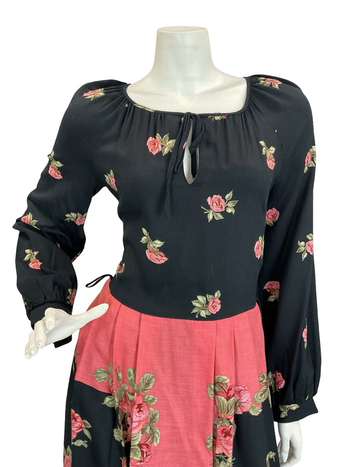 VTG 60S 70S BLACK PINK BETTY BARCLAY ROSE PLEATED KEYHOLE BOHO MAXI DRESS 8