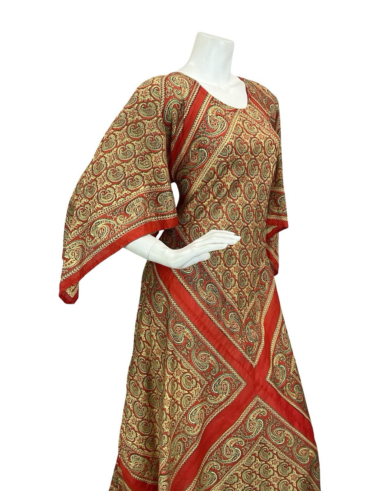 VTG 60S 70S BEIGE RED PAISLEY FLORAL BOHO HIPPY HANDKERCHEIF MAXI DRESS 12