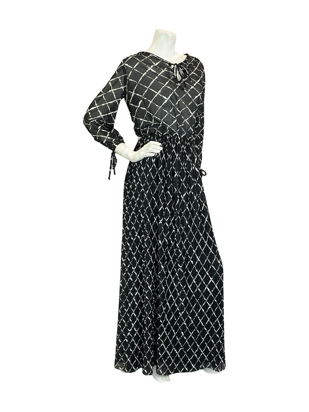 VTG 70S BLACK WHITE GEOMETRIC GRID BLOUSON KEYHOLE PLEATED MAXI DRESS 8