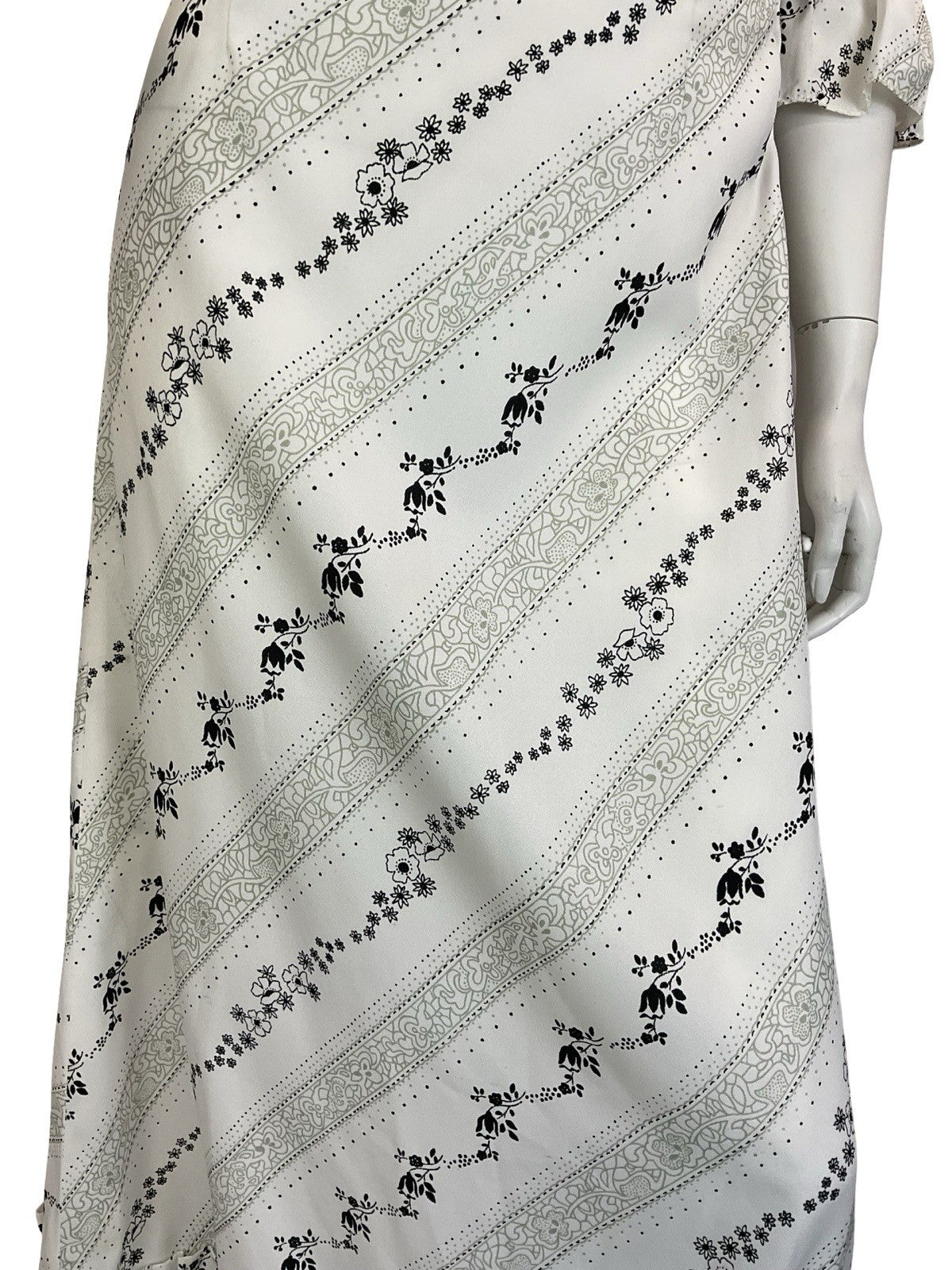 VTG 60S 70S BLACK WHITE GREY FLORAL STRIPE RUFFLE PRAIRIE COTTAGE MAXI DRESS 8