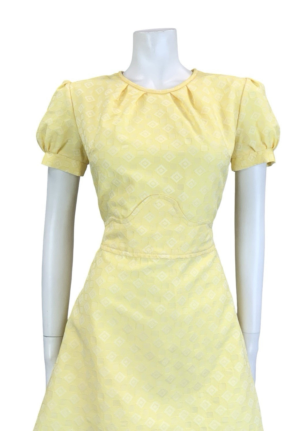 VTG 60S 70S YELLOW WHITE DIAMOND GEOMETRIC PUFF SLEEVE TIE MOD MINI DRESS 14