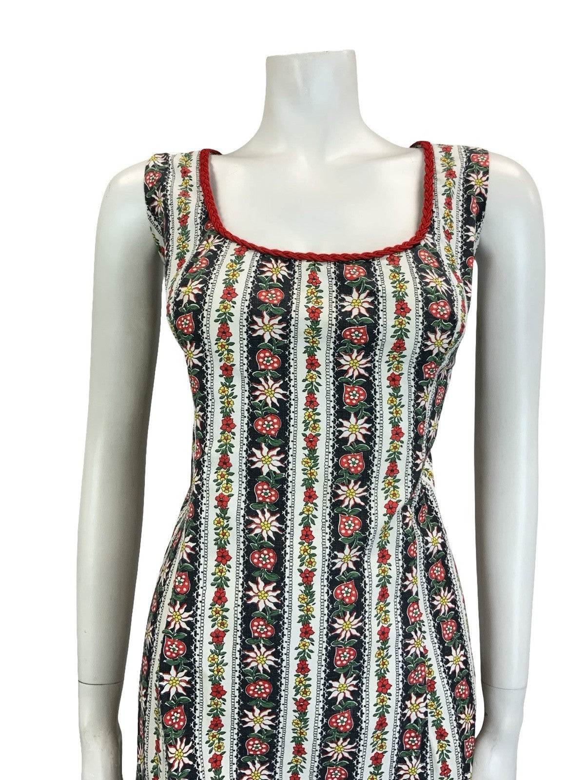 VTG 60S 70S WHITE BLACK RED FOLK STRIPED FLORAL EDELWEISS HEART DRESS 16 18 L