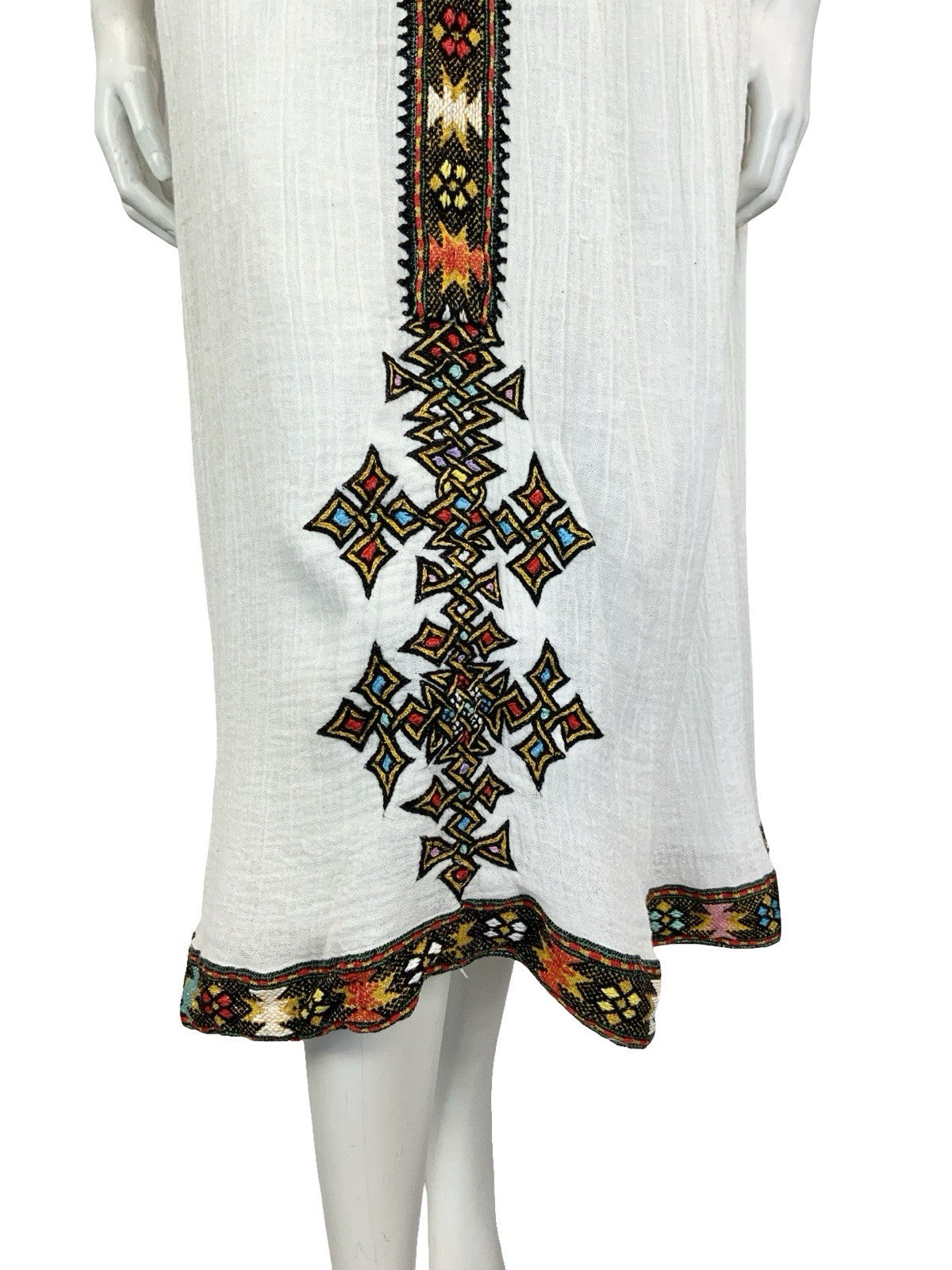 VTG 60S 70S WHITE BLACK GOLD MEDIEVAL FOLK TRADITIONAL EMBROIDERED DRESS 12 14 M