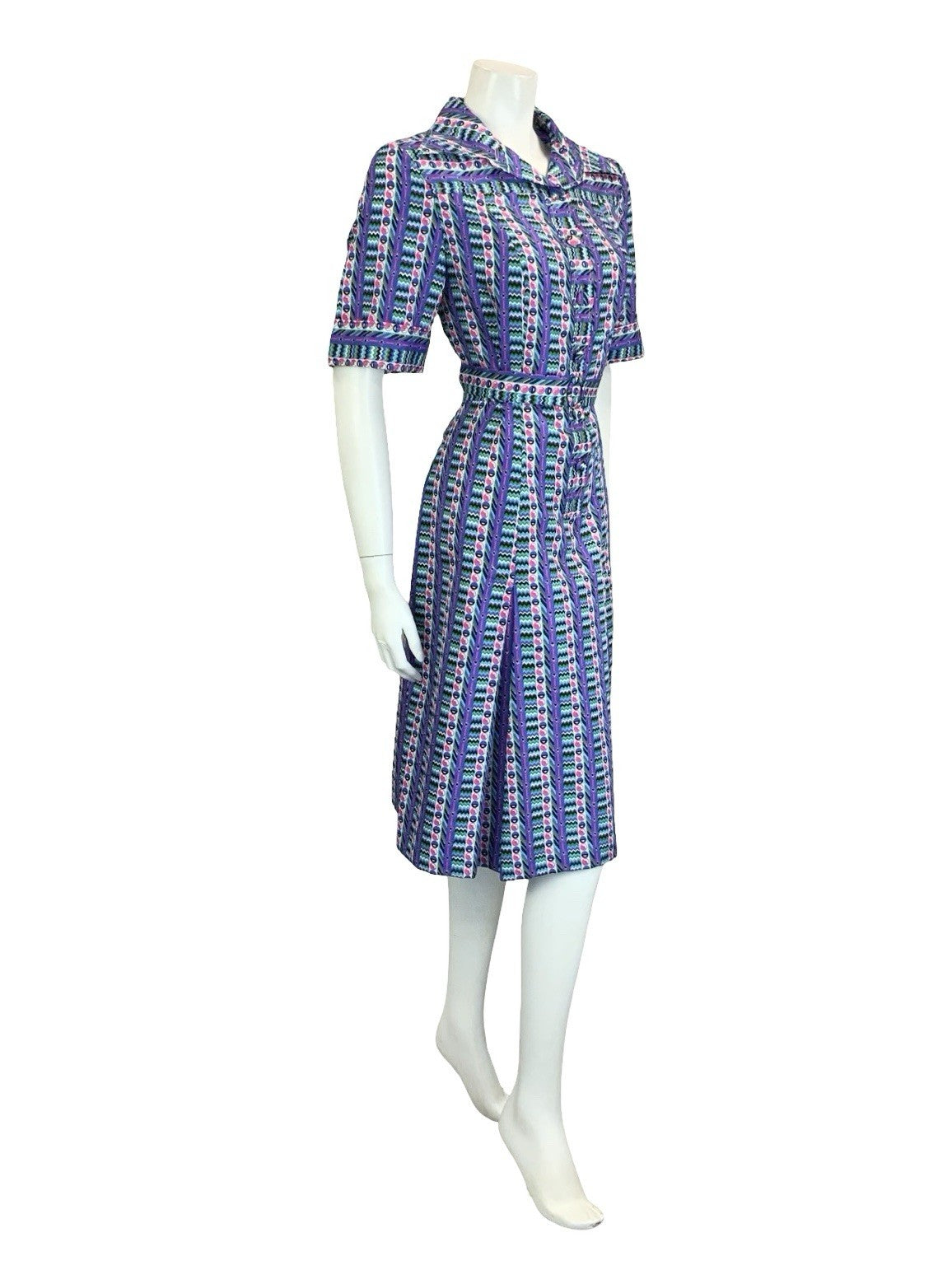 VTG 60S 70S PURPLE GREEN PINK GEOMETRIC STRIPE DAGGER BELTED SHIRT DRESS 14