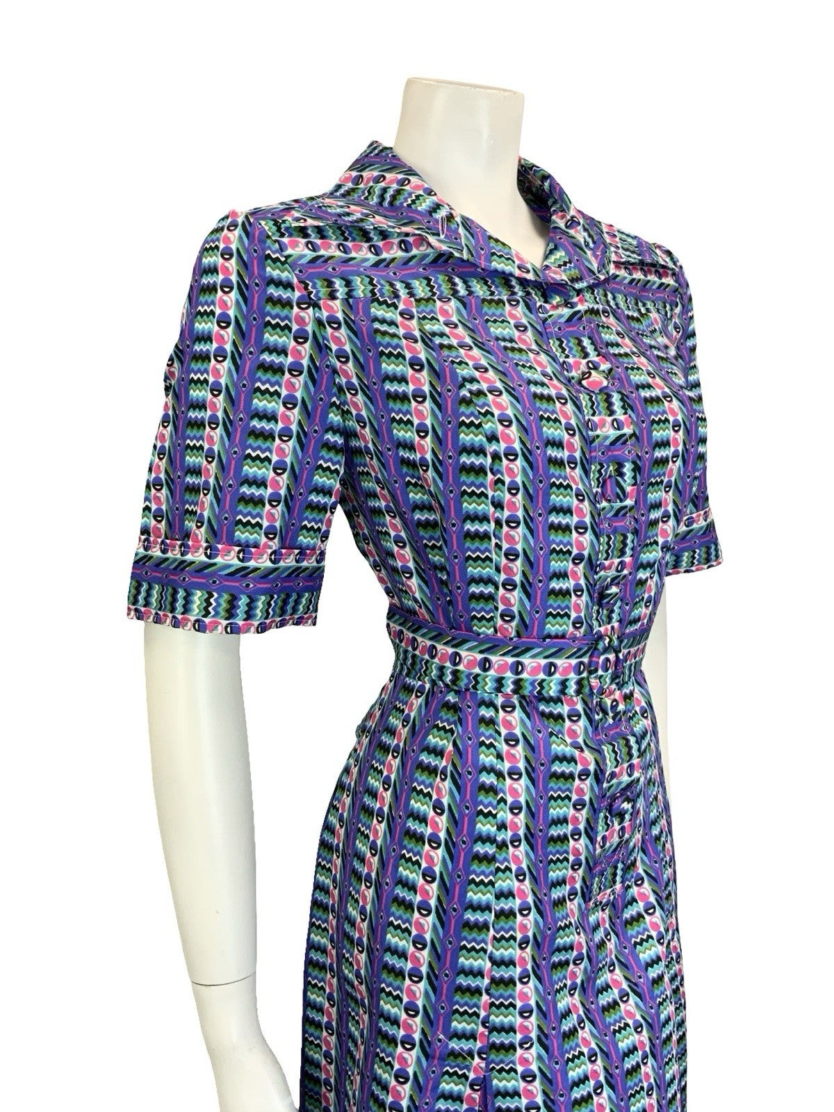 VTG 60S 70S PURPLE GREEN PINK GEOMETRIC STRIPE DAGGER BELTED SHIRT DRESS 14