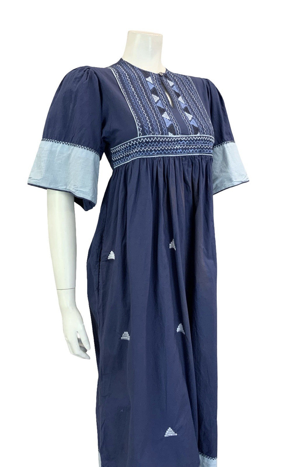 VTG 60S 70S NAVY BLUE EMBROIDERED BOHO HIPPY EMPIRE SMOCK GEOMETRIC DRESS 8