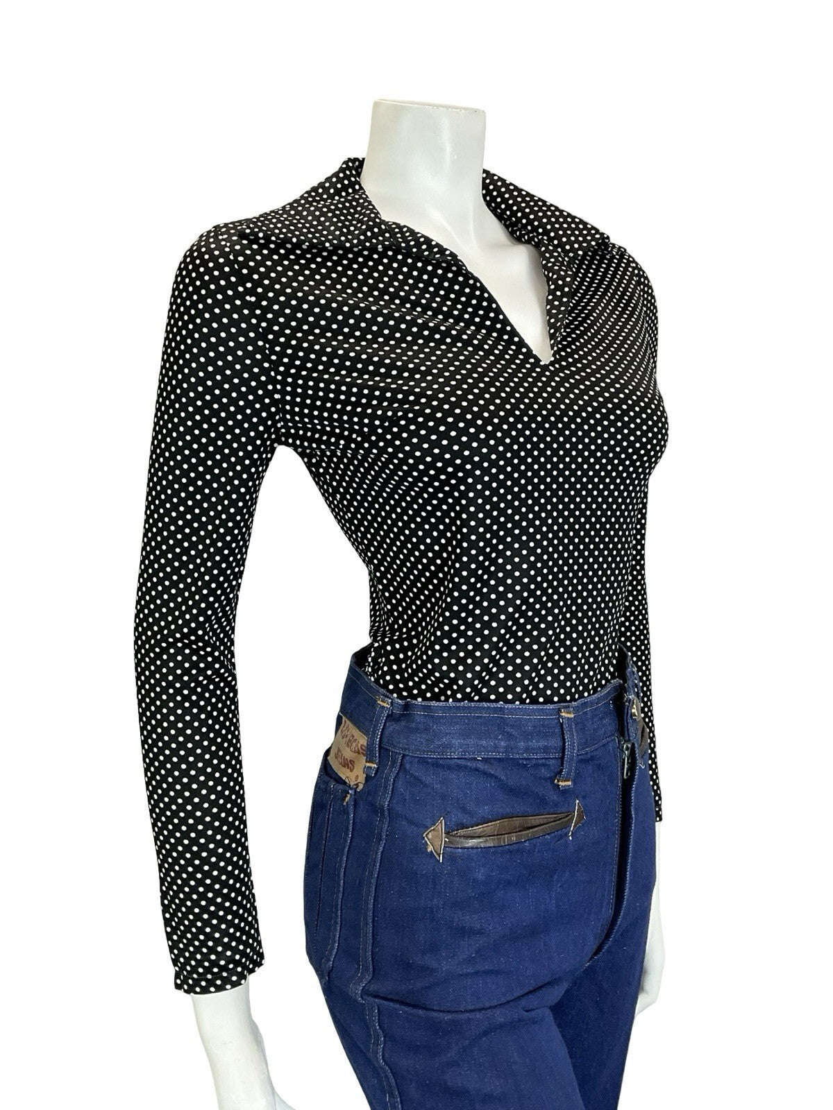 VTG 60S 70S BLACK WHITE GEOMETRIC POLKA DOT OPEN WING COLLAR STRETCHY BLOUSE 6
