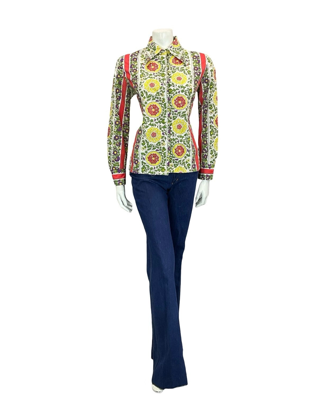VTG 60S 70S FLORAL GEOMETRIC FOLK LEAFY MANDALA WHITE RED GREEN YELLOW SHIRT 14