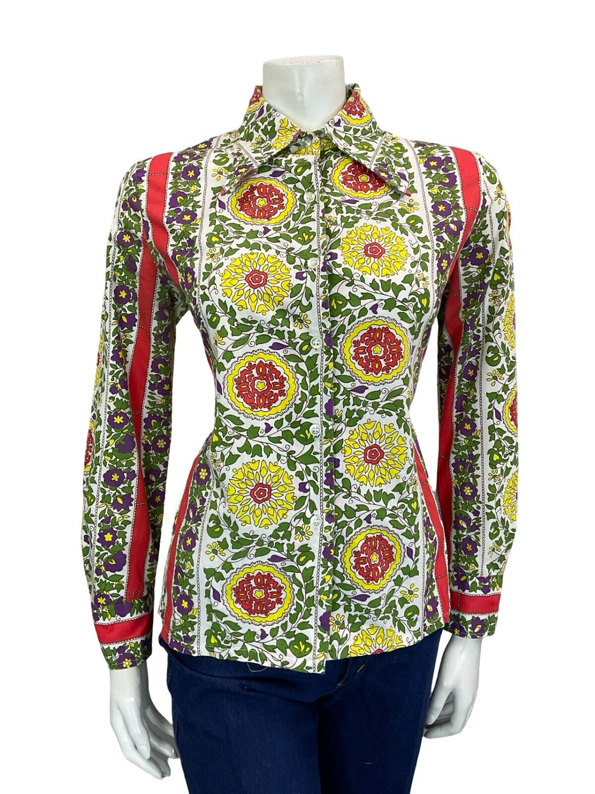 VTG 60S 70S FLORAL GEOMETRIC FOLK LEAFY MANDALA WHITE RED GREEN YELLOW SHIRT 14
