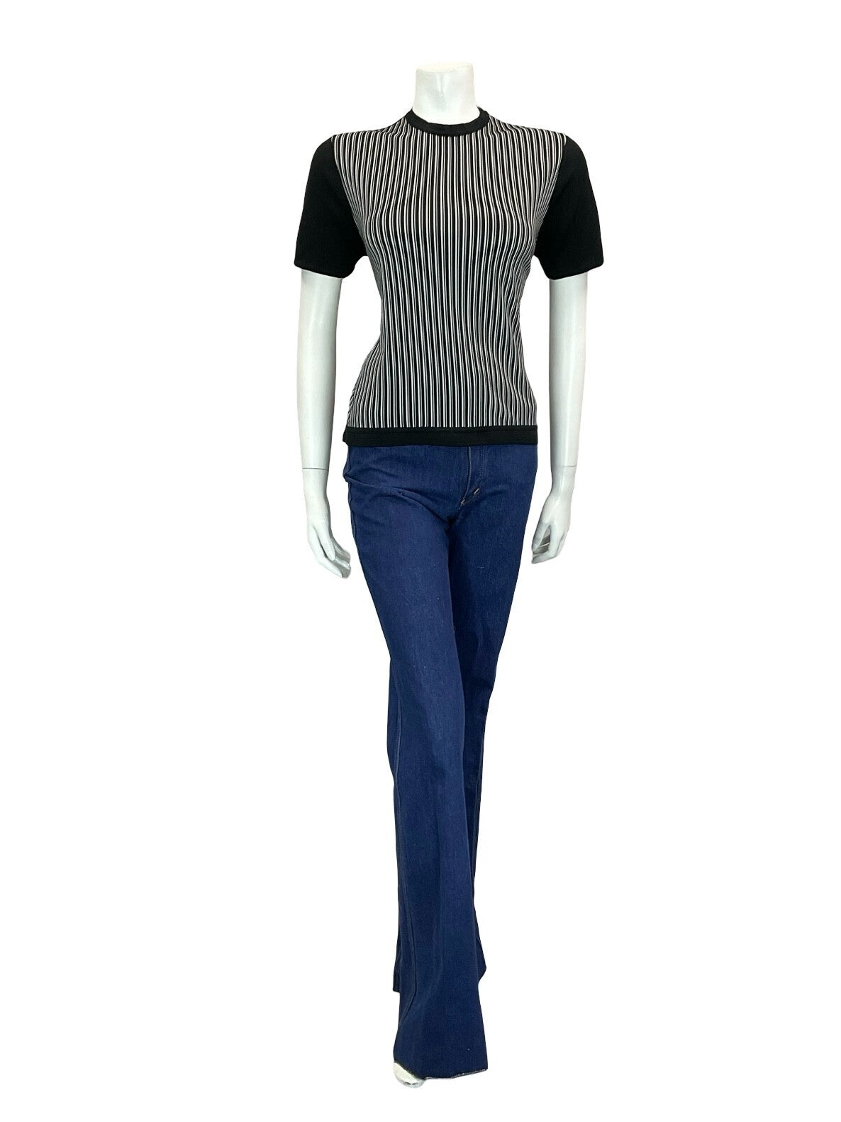 VTG 70S BLACK WHITE GEOMETRIC VERTICAL STRIPED SPORTY SHORT SLEEVE TOP S 8 10