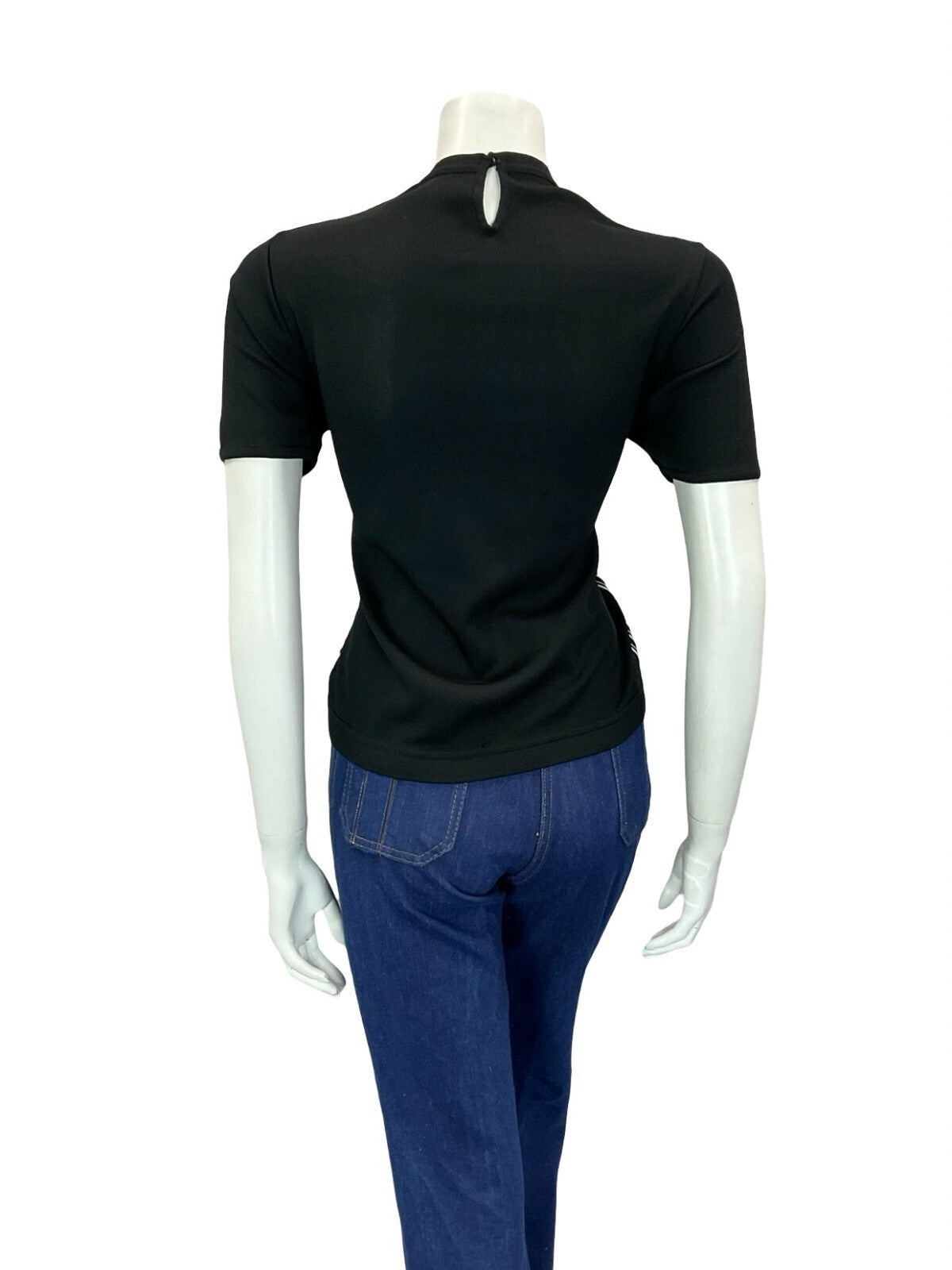 VTG 70S BLACK WHITE GEOMETRIC VERTICAL STRIPED SPORTY SHORT SLEEVE TOP S 8 10