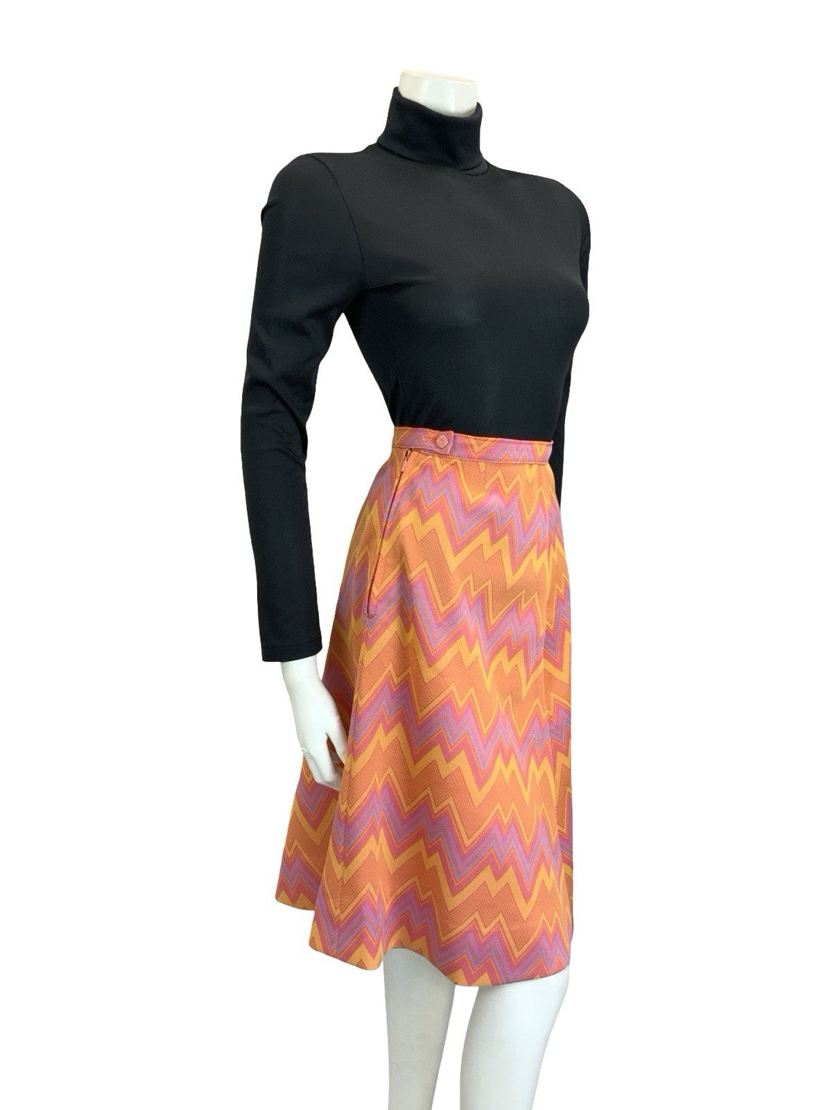 VTG 60S 70S PINK ORANGE PURPLE YELLOW GEOMETRIC ZIG ZAG CHEVRON A LINE SKIRT 12