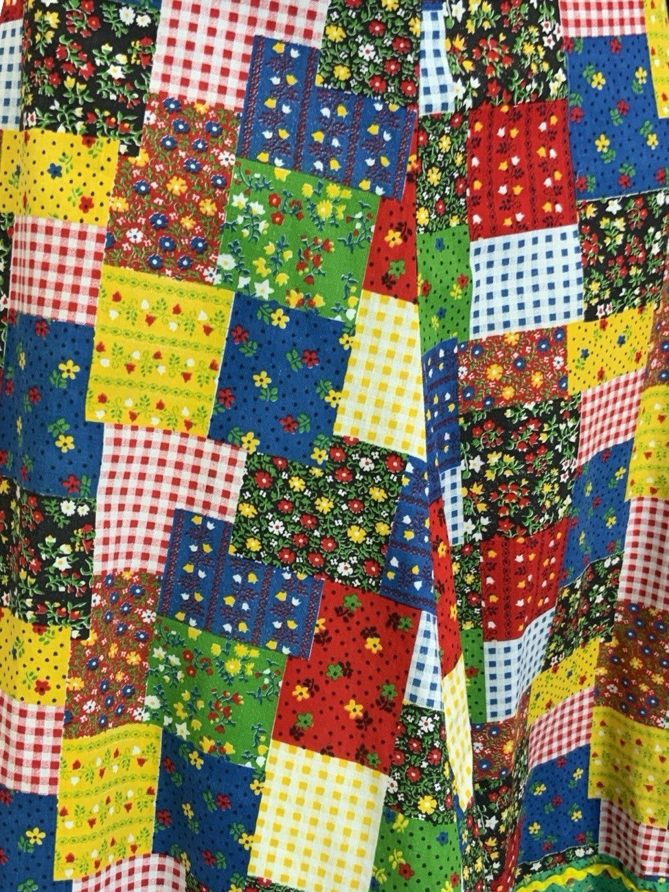 VTG 60S 70S RIC RAC PATCHWORK COTTAGE GREEN BLUE RED YELLOW RUFFLE SKIRT 8
