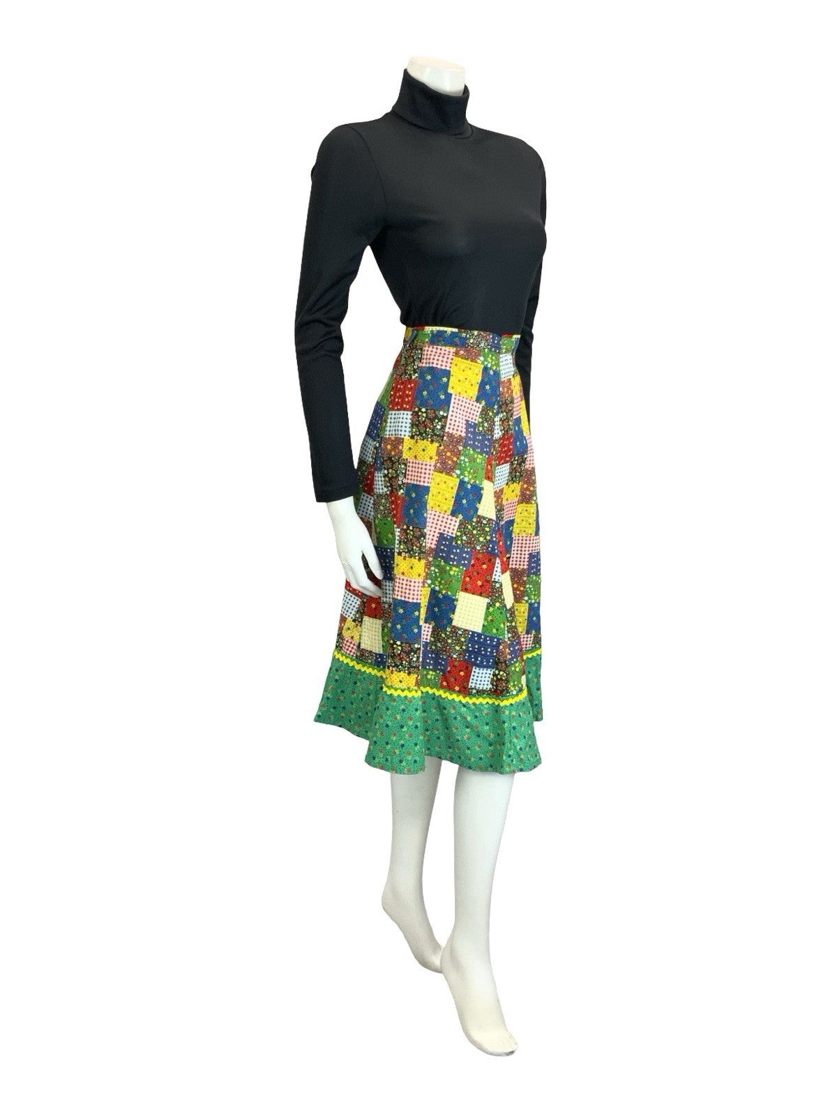 VTG 60S 70S RIC RAC PATCHWORK COTTAGE GREEN BLUE RED YELLOW RUFFLE SKIRT 8