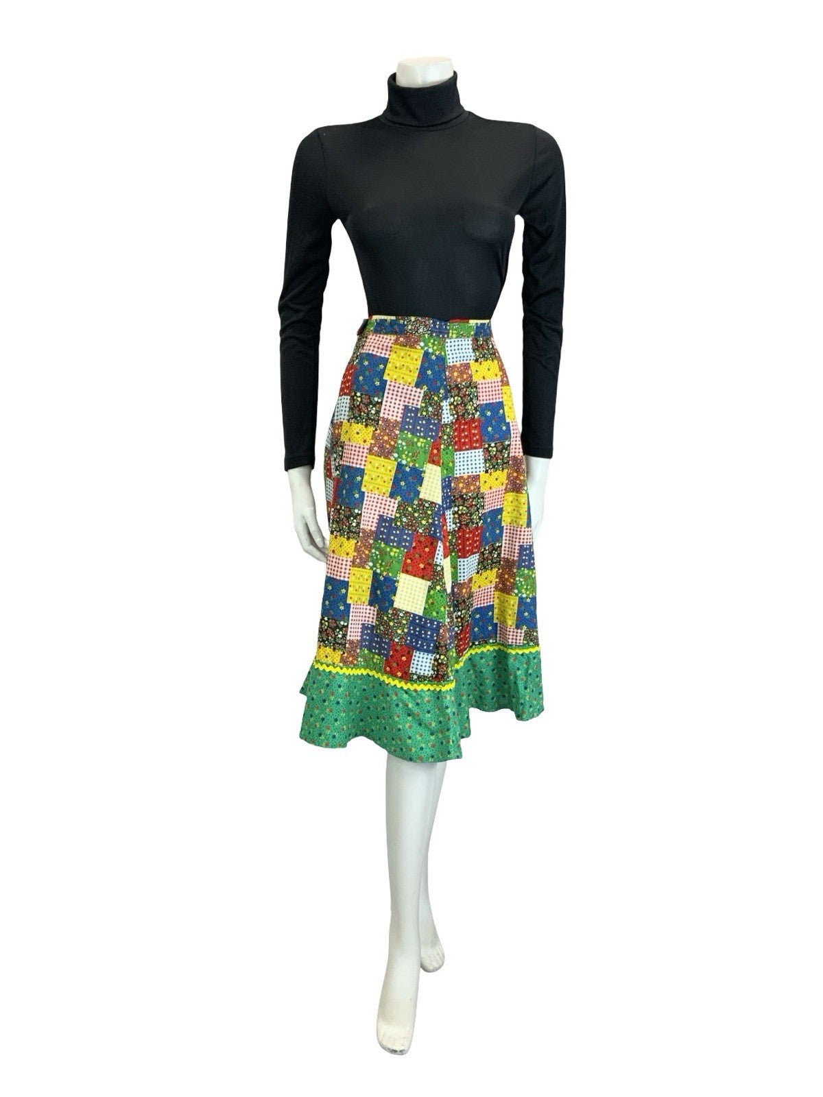 VTG 60S 70S RIC RAC PATCHWORK COTTAGE GREEN BLUE RED YELLOW RUFFLE SKIRT 8