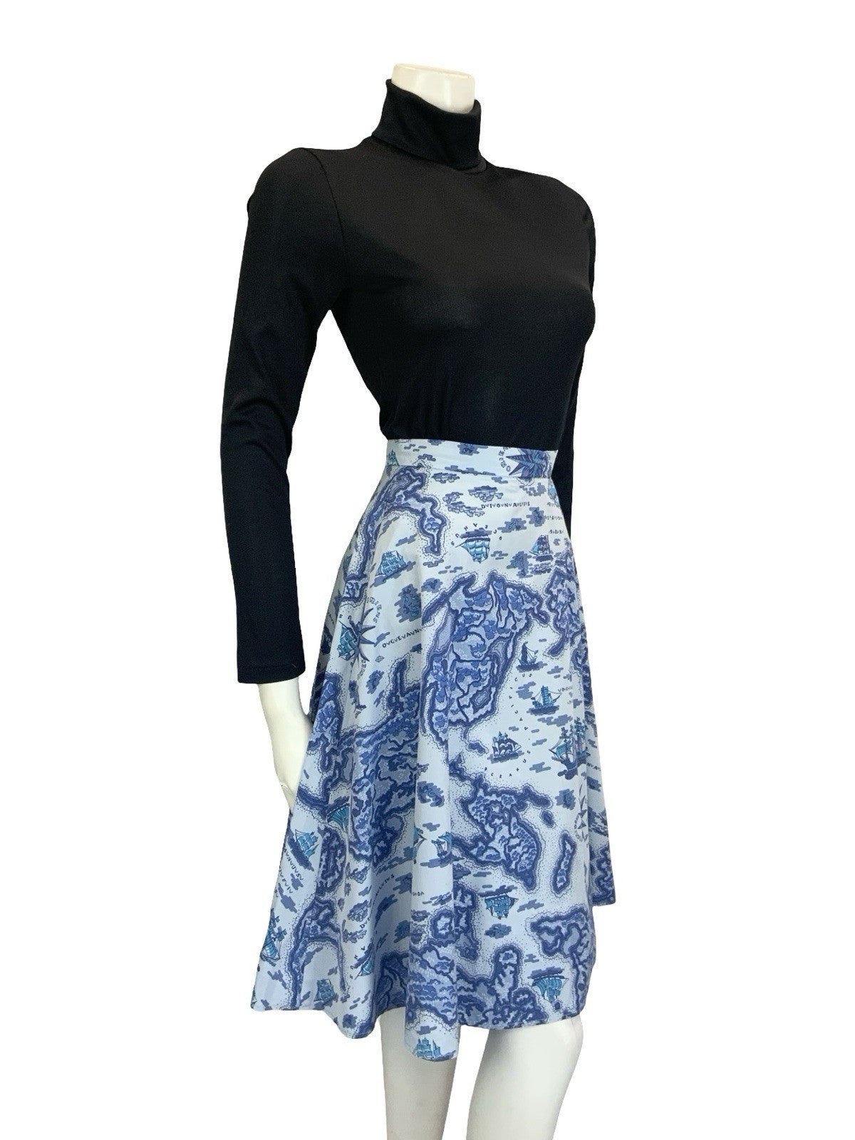 VTG 60S 70S BLUE NAVY ISLAND SHIP NAUTICAL MAP CIRCLE MINI SKIRT 8