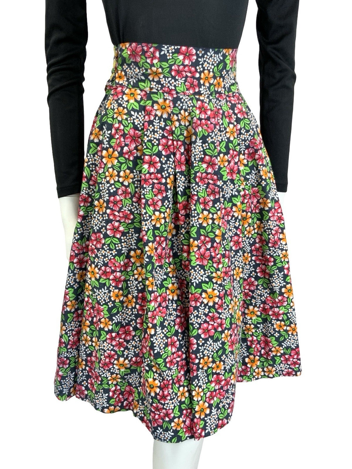 VTG 60S 70S BLACK RED ORANGE GREEN WHITE FLORAL COTTON SWING MIDI SKIRT 4