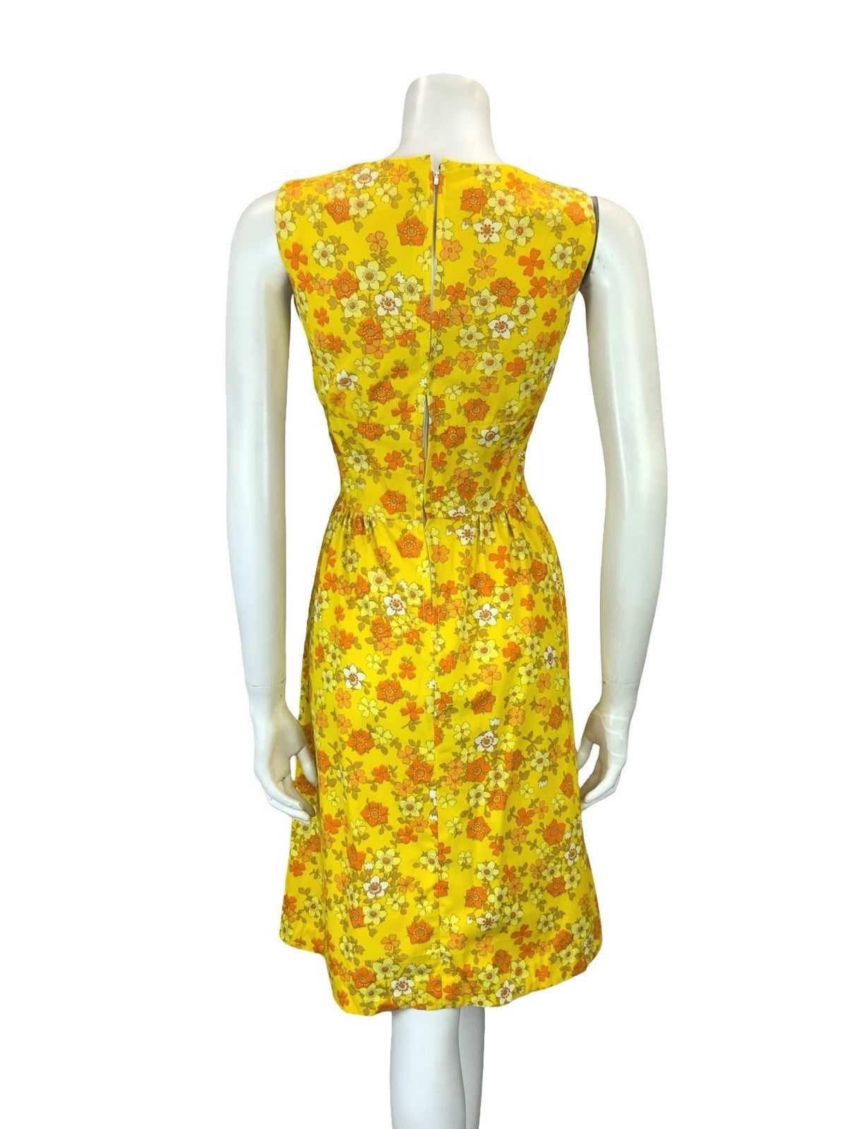 VTG 60S 70S YELLOW ORANGE WHITE RETRO FLORAL MOD SCOOP NECK MINI DRESS XS 6