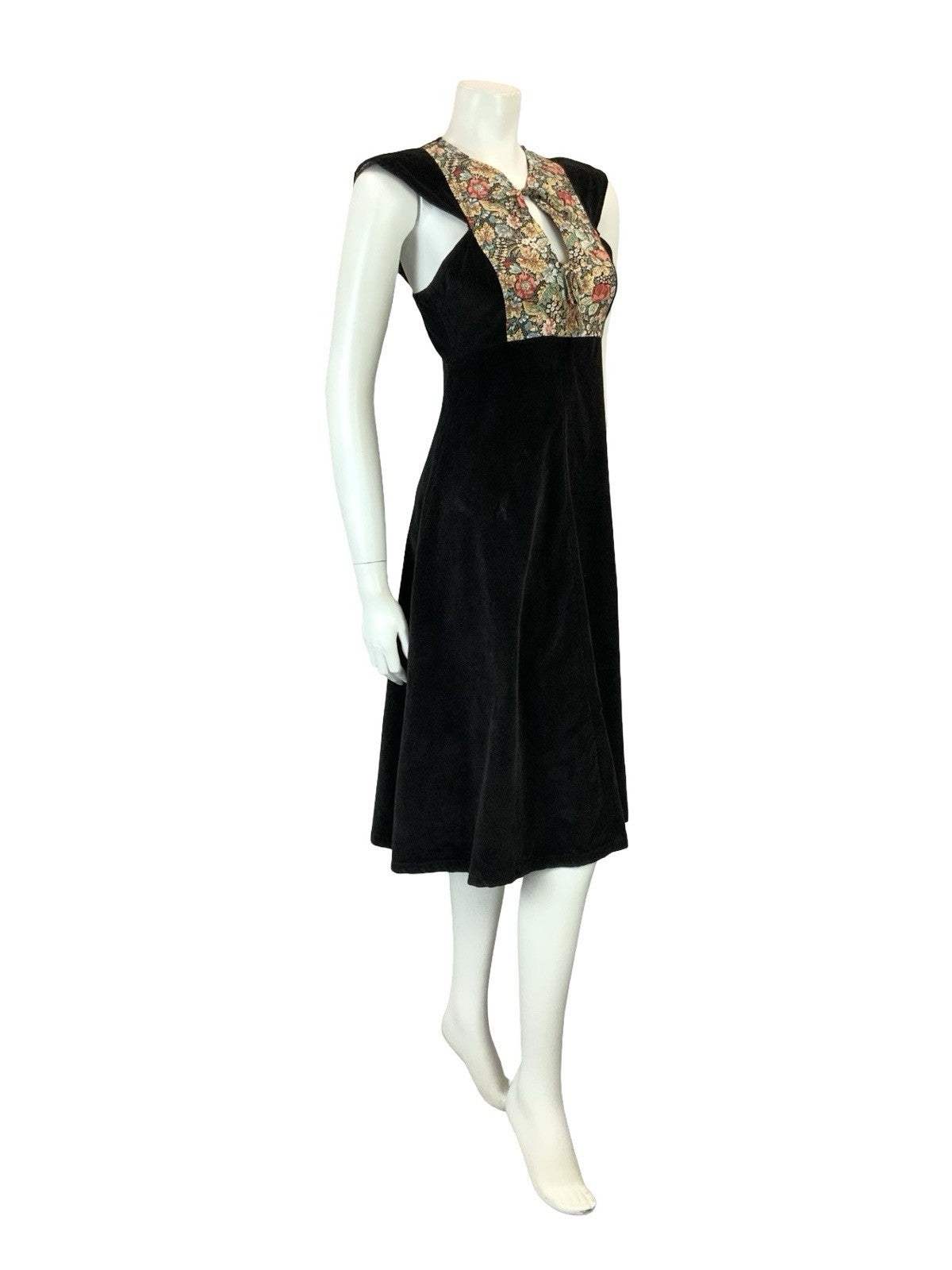 VTG 70S BLACK CORDUROY PINK BEIGE GREEN FLORAL BIB FOLK FLORAL EMPIRE DRESS XS 6