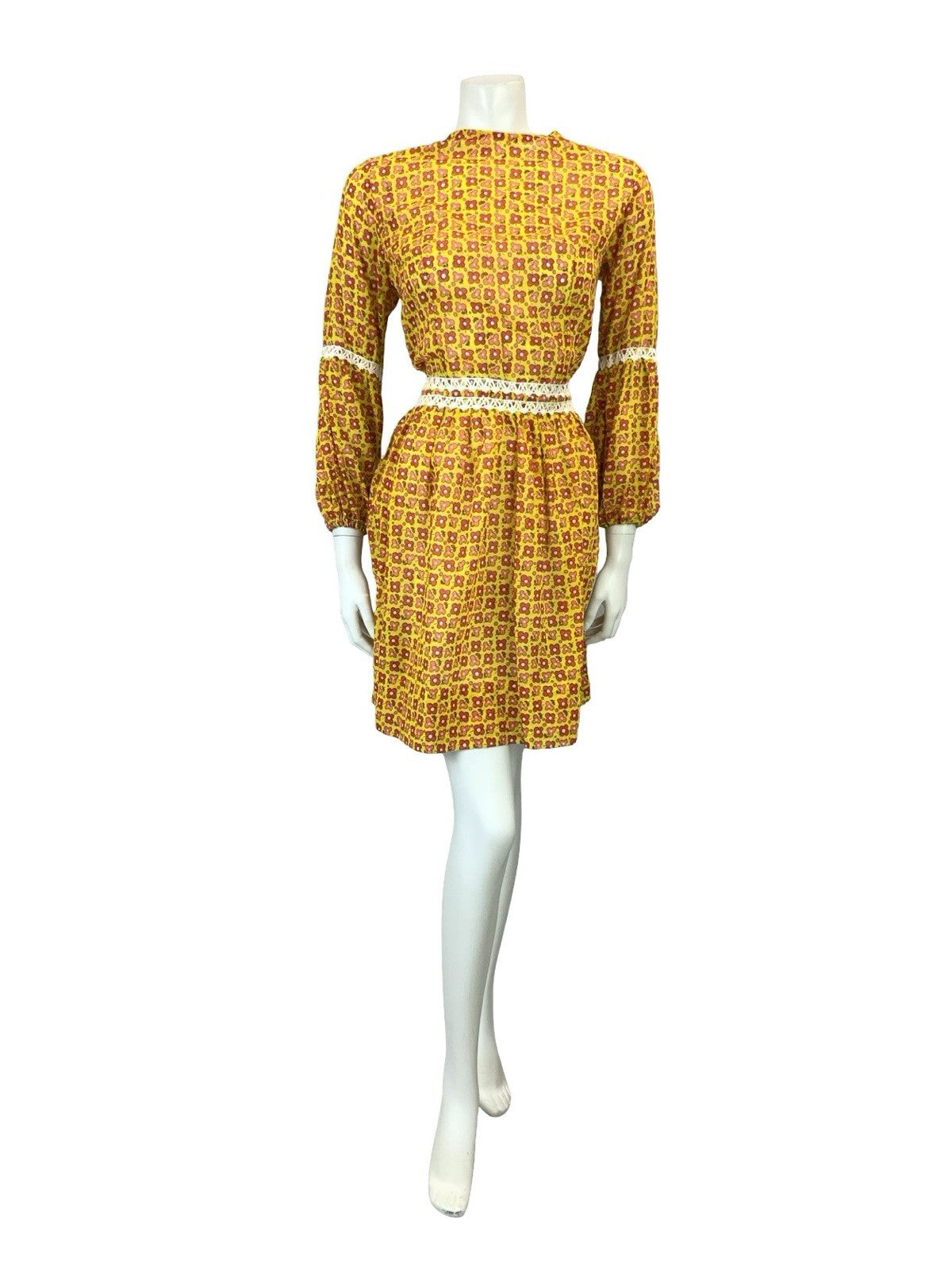 VTG 60S 70S YELLOW RED WHITE ROMANTIC MOD FLORAL JULIET SLEEVE MINI DRESS 8