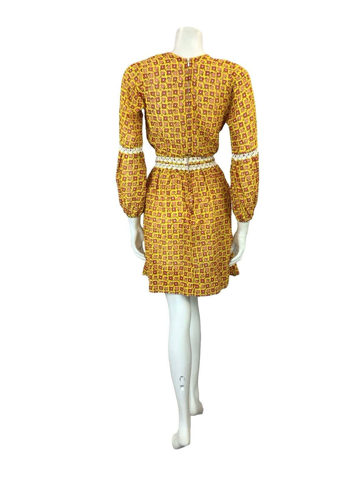VTG 60S 70S YELLOW RED WHITE ROMANTIC MOD FLORAL JULIET SLEEVE MINI DRESS 8