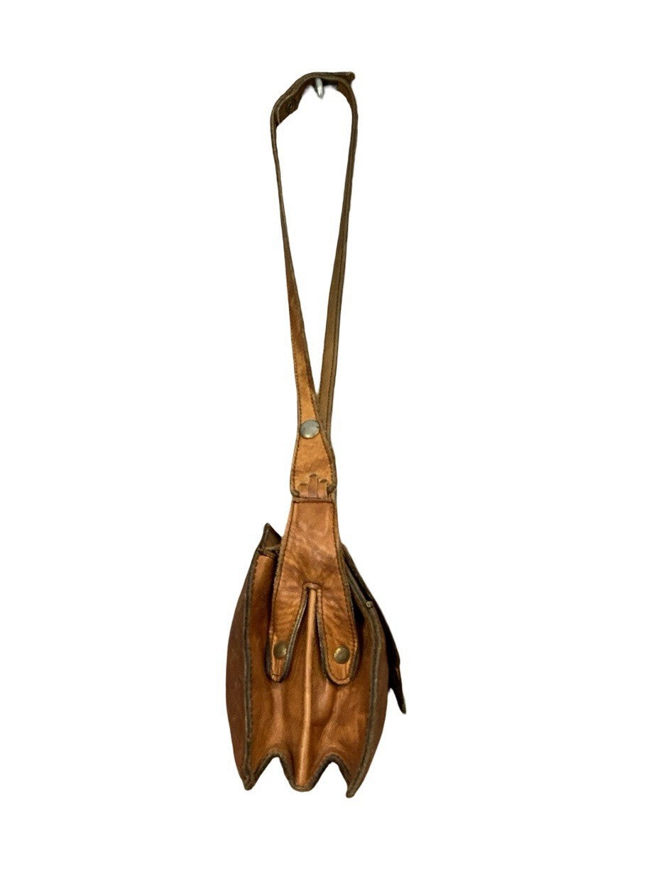 VTG 60S 70S TAN BROWN LEATHER WESTERN BOHO WOVEN SHOULDER BAG