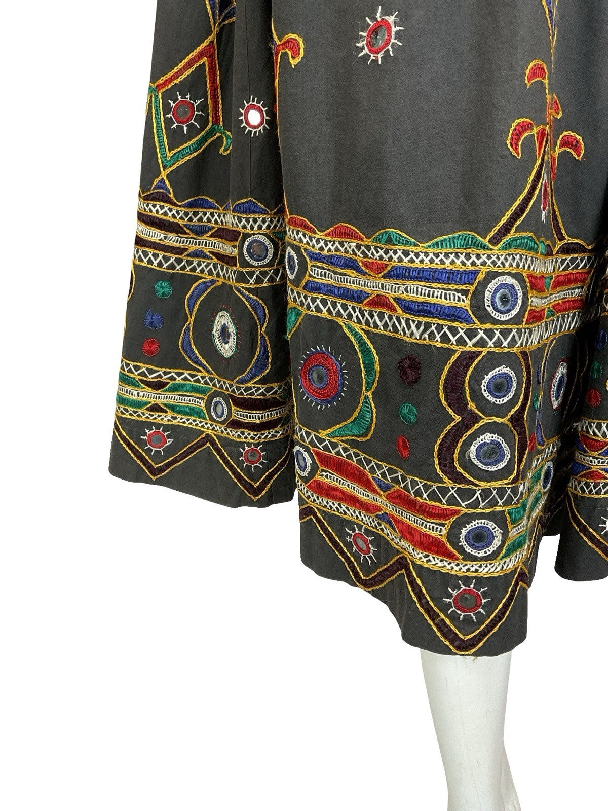 VTG 70S BLACK RED YELLOW BLUE GREEN HIPPY EMBROIDERED ROPE BELL SKIRT 12 14 16
