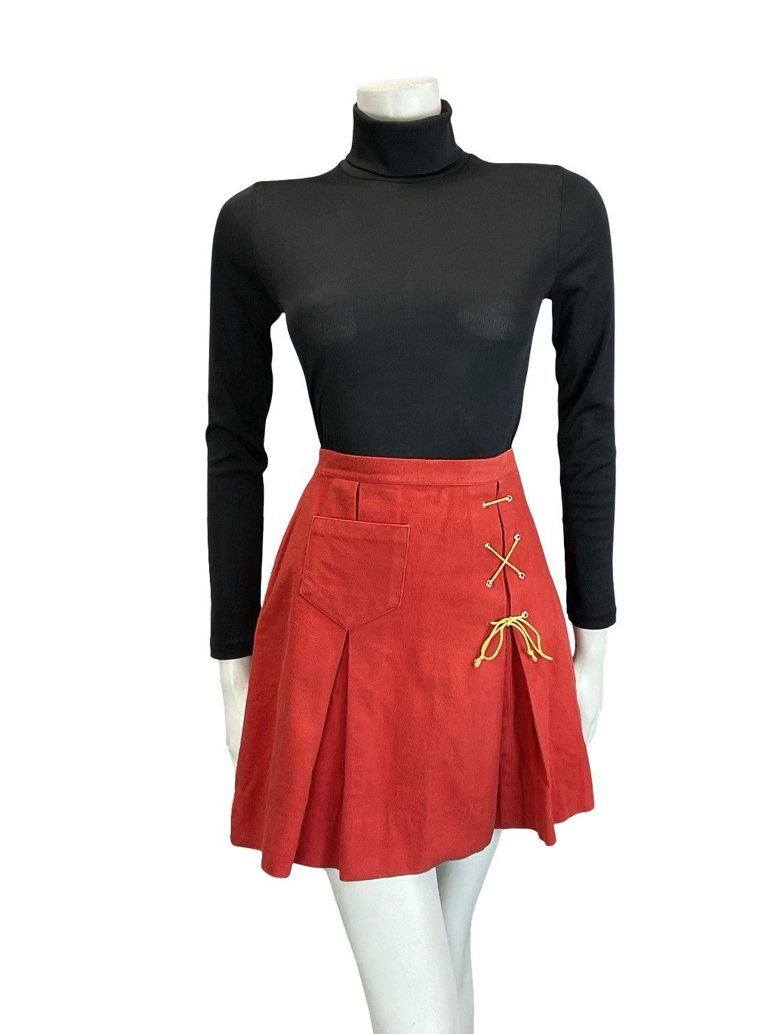 VTG 60S 70S RED WOOL FELT RIC RAC MEDIEVAL PLEATED YELLOW LACE UP MINI SKIRT 4