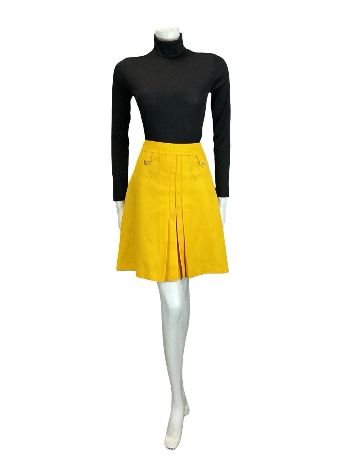 VTG 60S 70S BRIGHT YELLOW D RING PLEATED MOD PREPPY MINI SKIRT 0