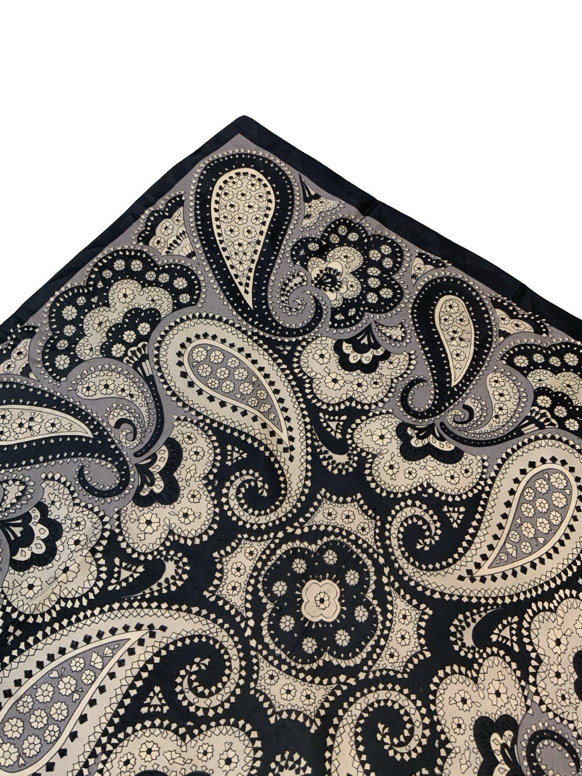VINTAGE 60S 70S BLACK GREY PSYCHEDELIC PAISLEY SCARF