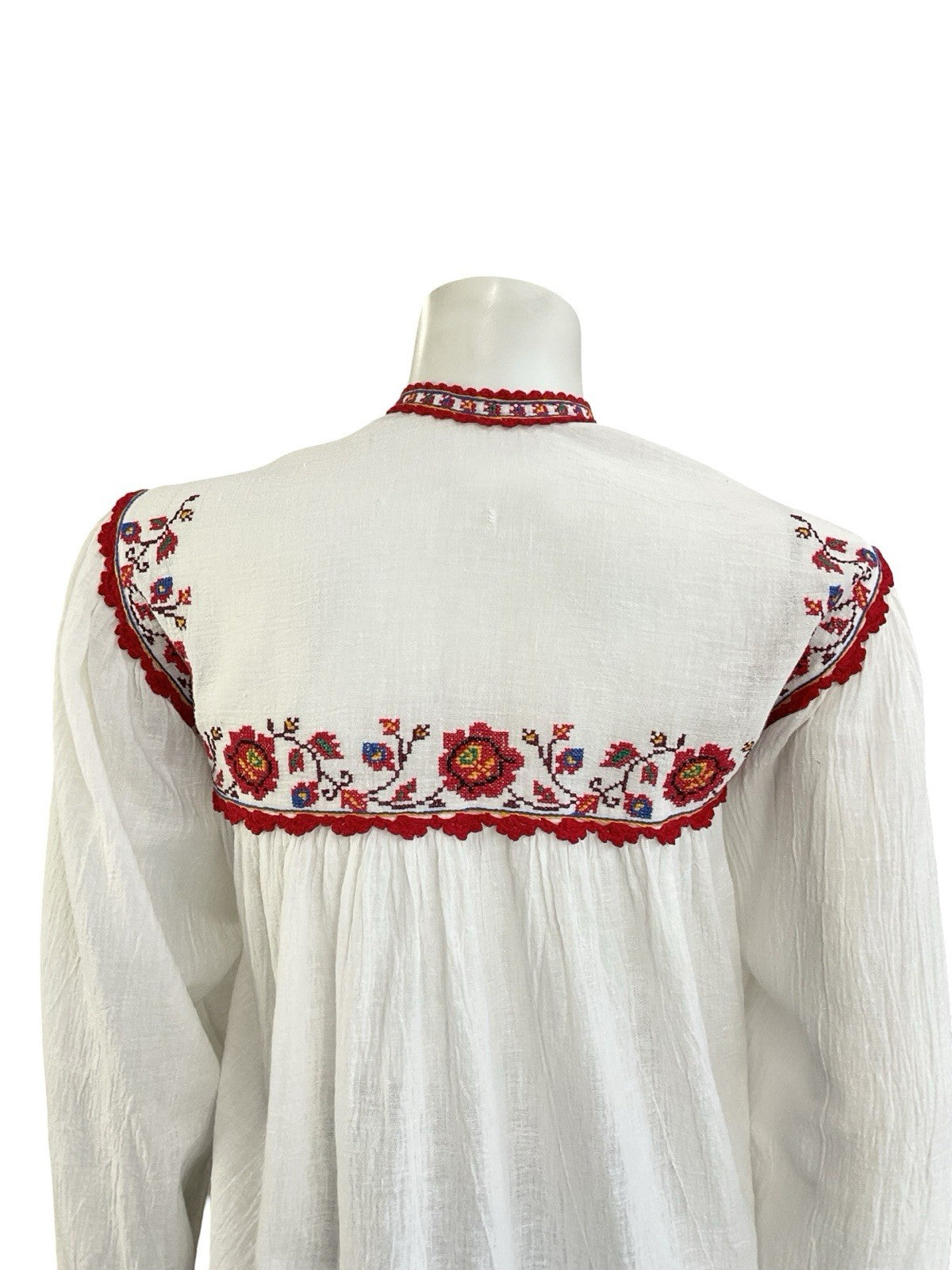 VTG 70S WHITE COTTON RED EMBROIDERED FLORAL CROSS STITCH FOLK SMOCK TOP 12 10